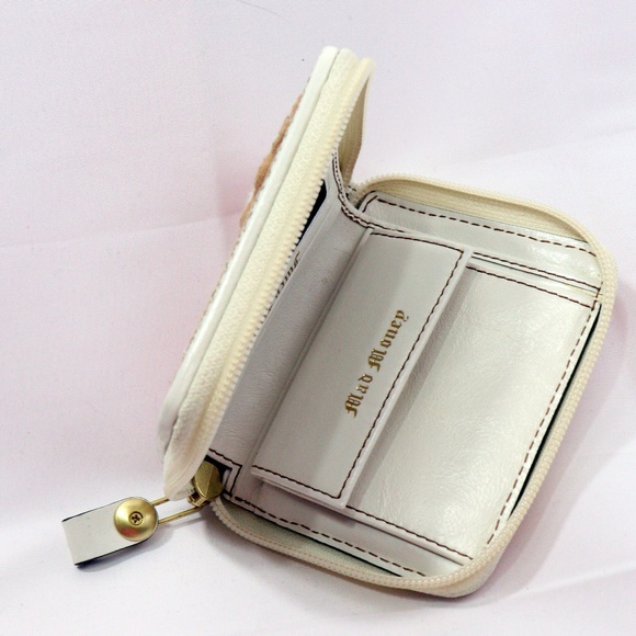 Authentic Pink Juicy Couture Wallet - Picture 6 of 8